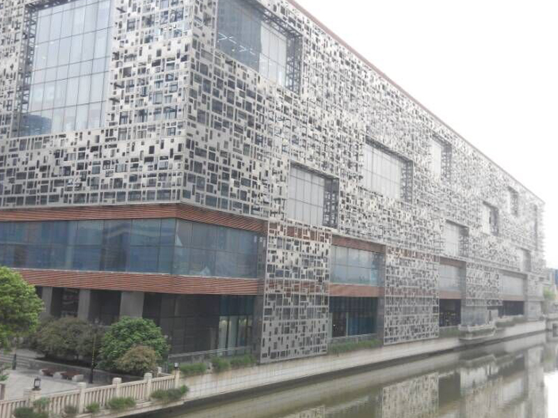 武汉中央文化区儿童乐园主体结构改造工程